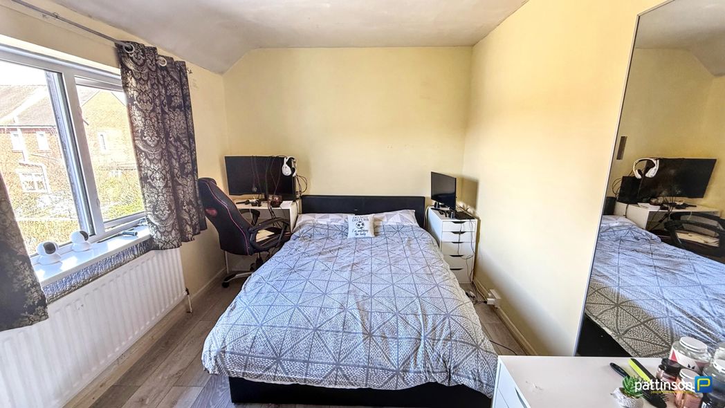 Property image 18 of 31