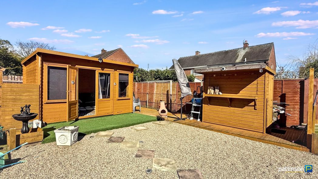 Property image 24 of 31