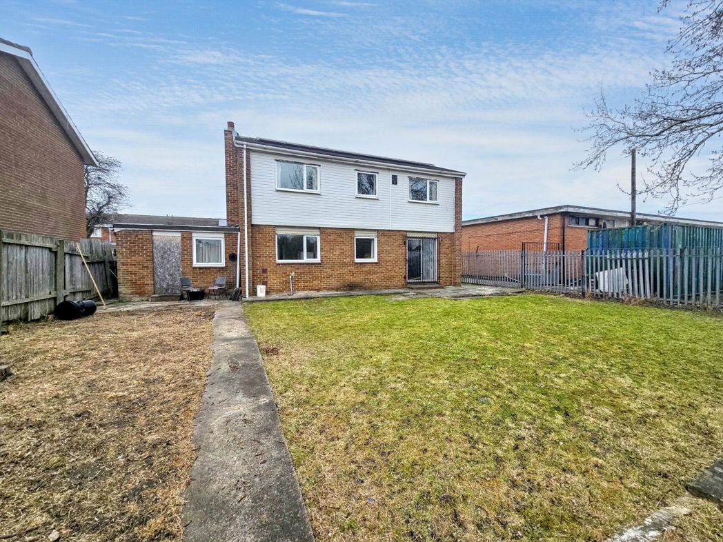 Property image 23 of 28