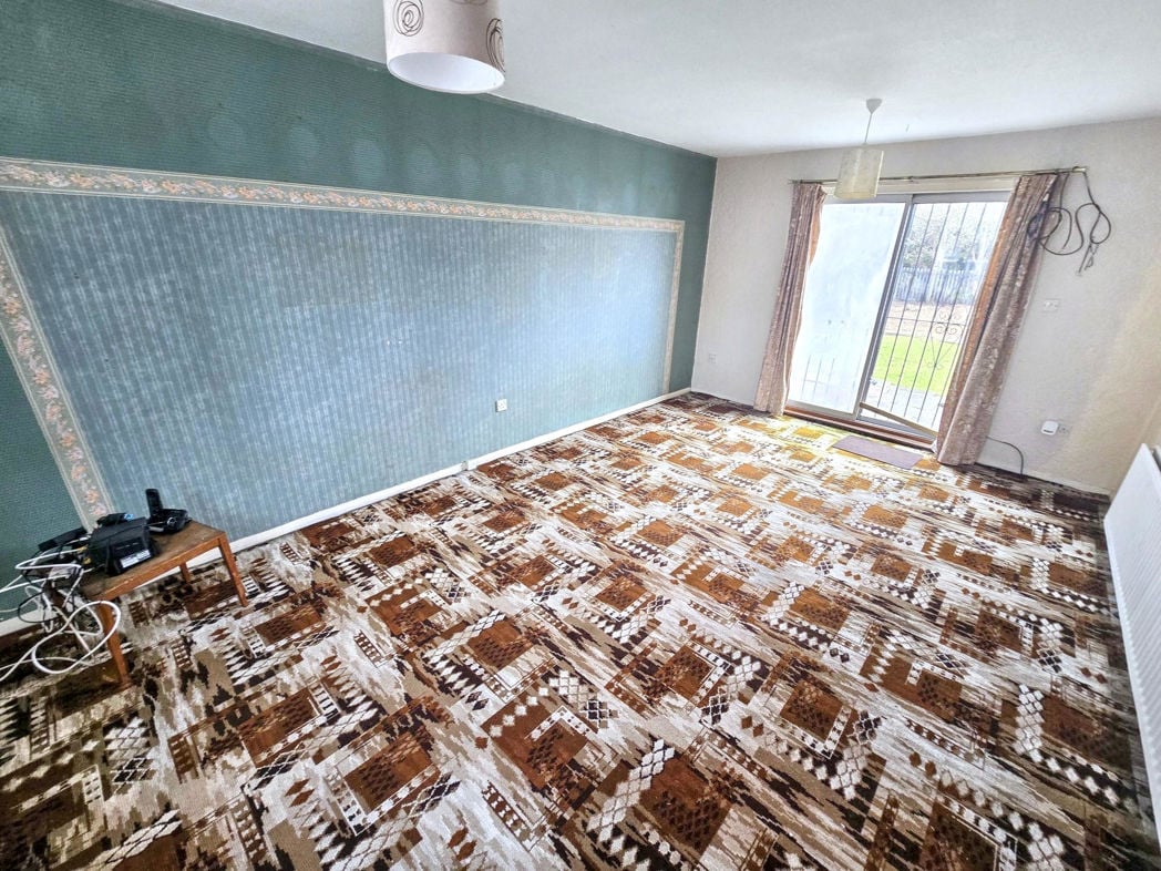 Property image 2 of 28