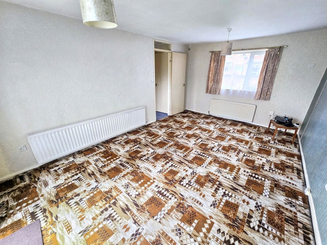 Property image 4 of 28