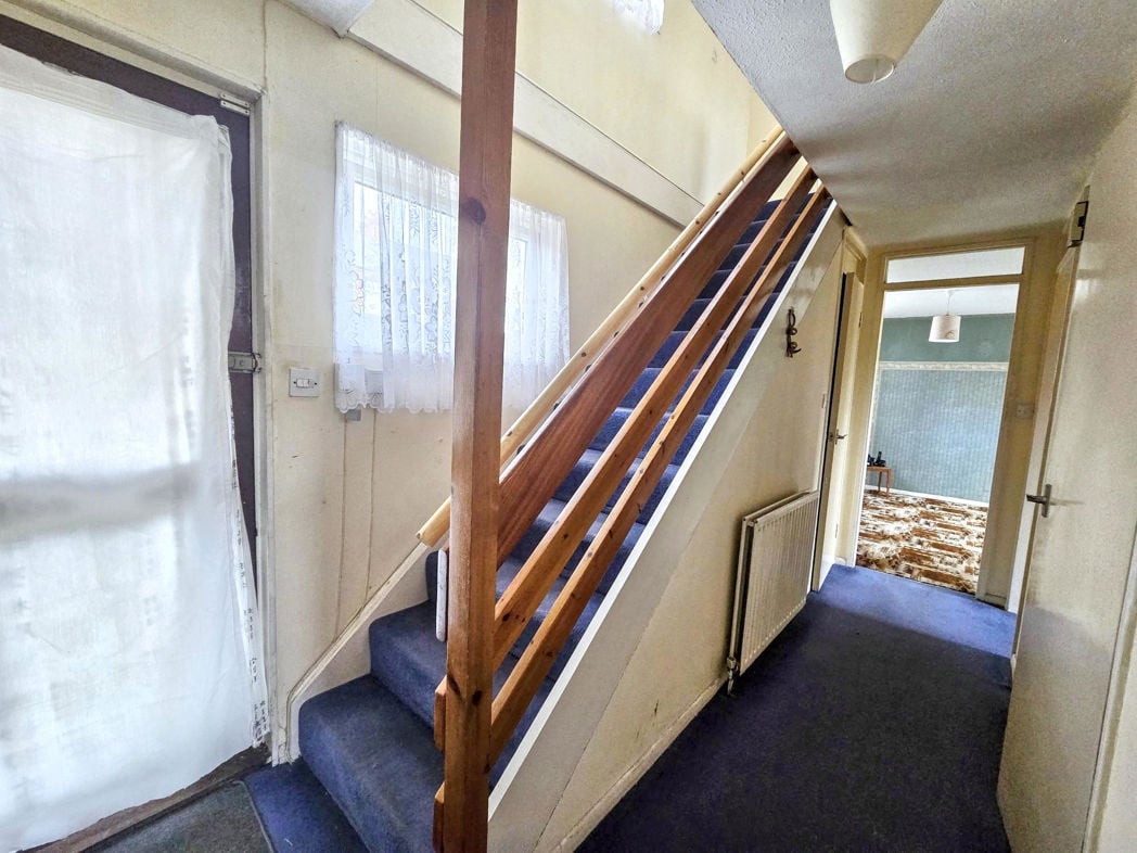 Property image 11 of 28