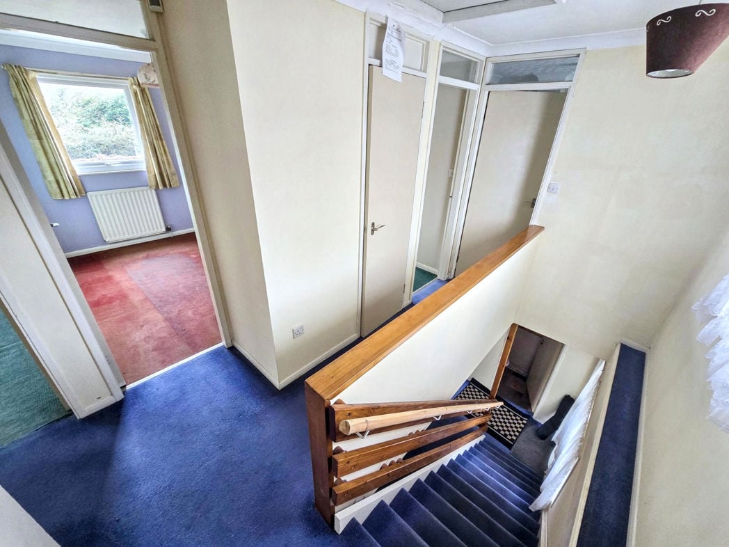 Property image 12 of 28