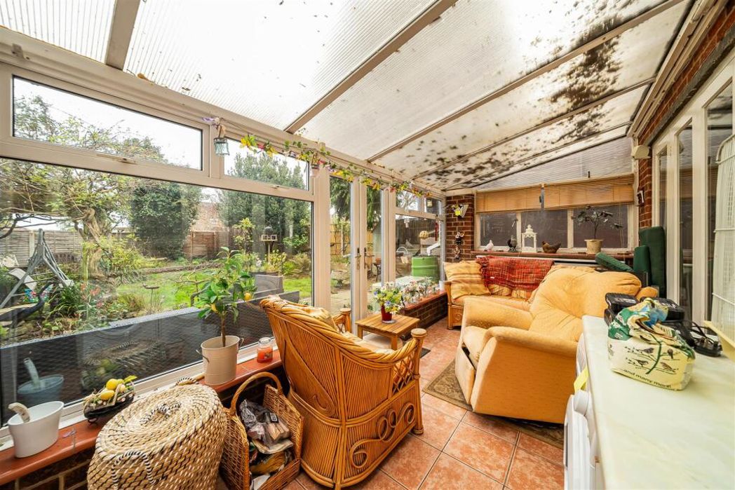 Property image 4 of 16