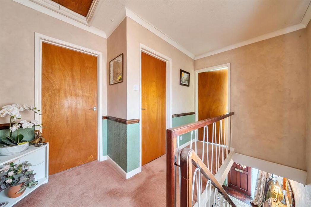 Property image 12 of 16