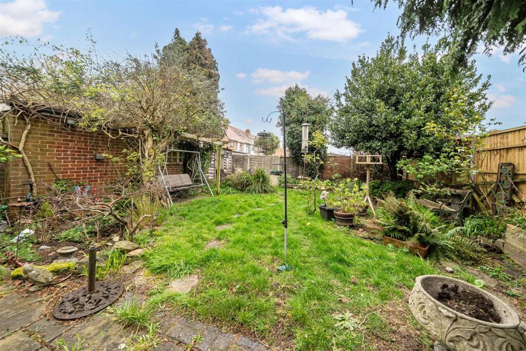 Property image 13 of 16
