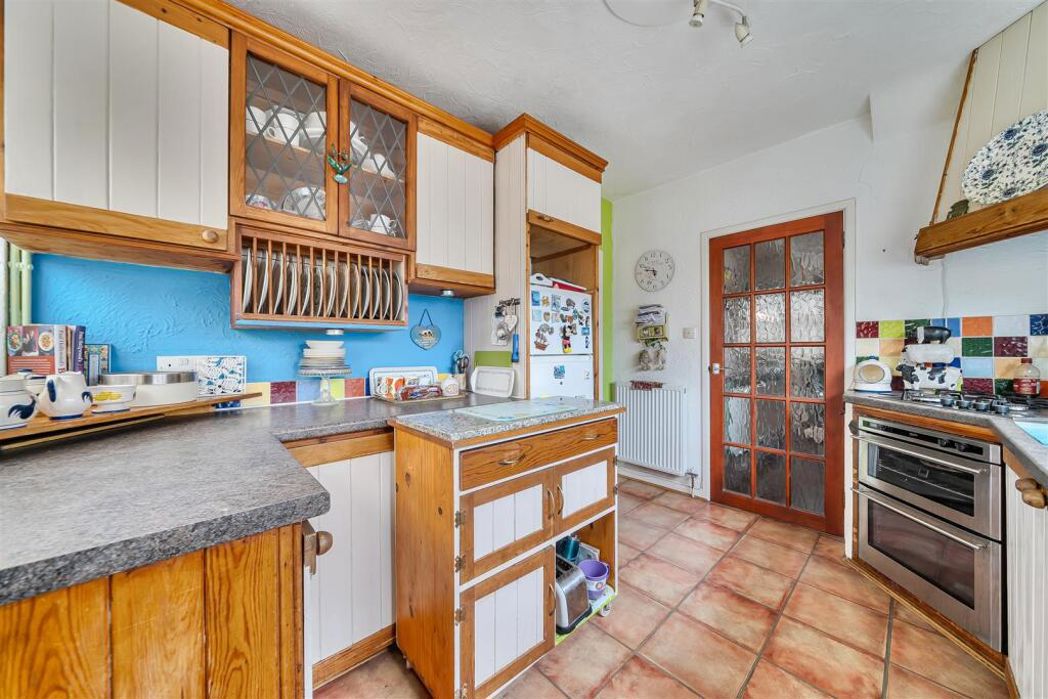 Property image 14 of 16