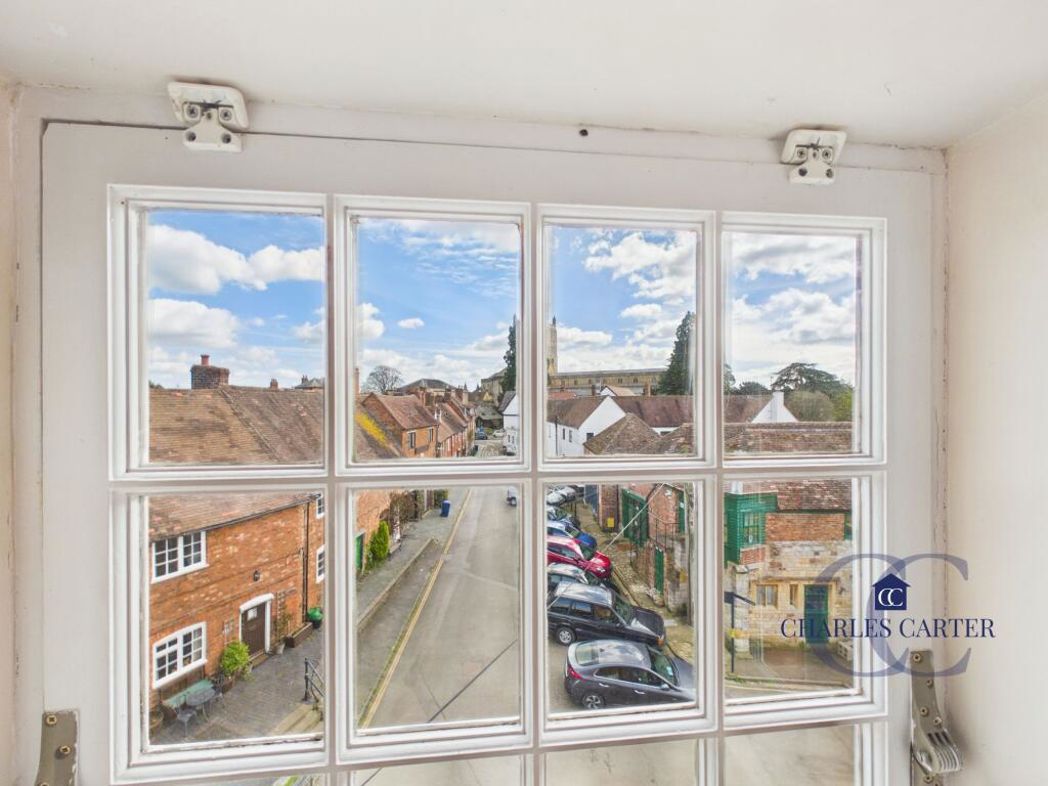 Property image 6 of 31