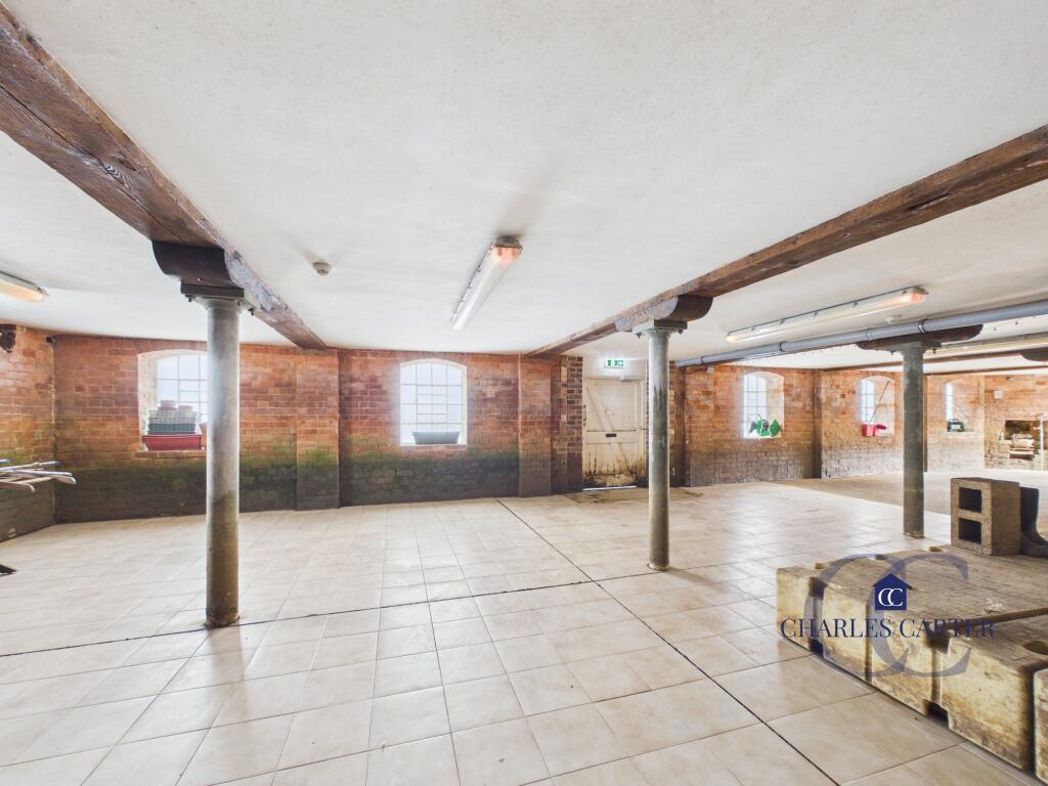 Property image 19 of 31