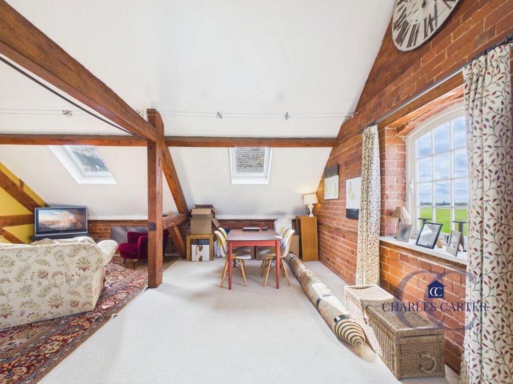 Property image 11 of 31