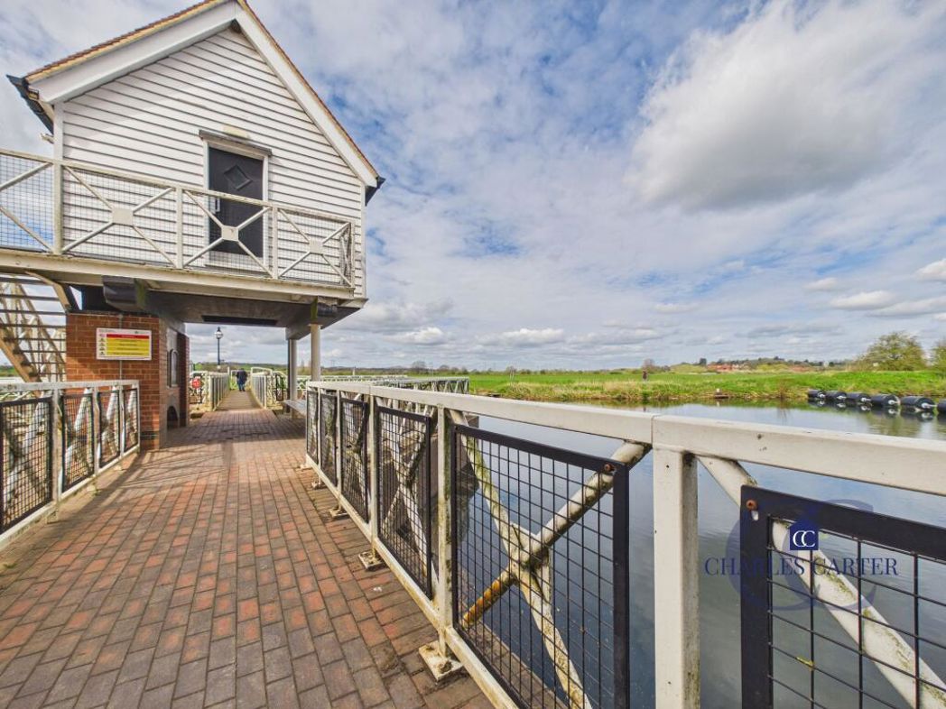 Property image 30 of 31