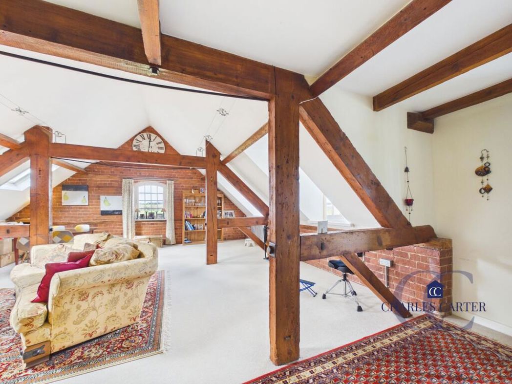 Property image 10 of 31