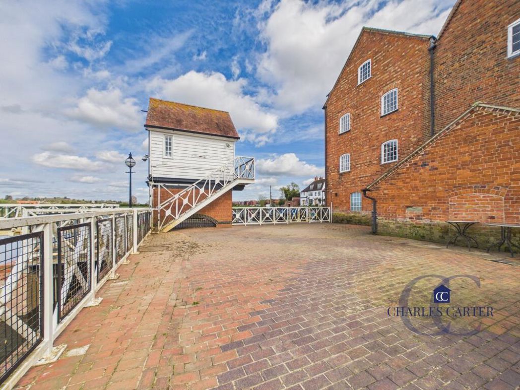 Property image 31 of 31