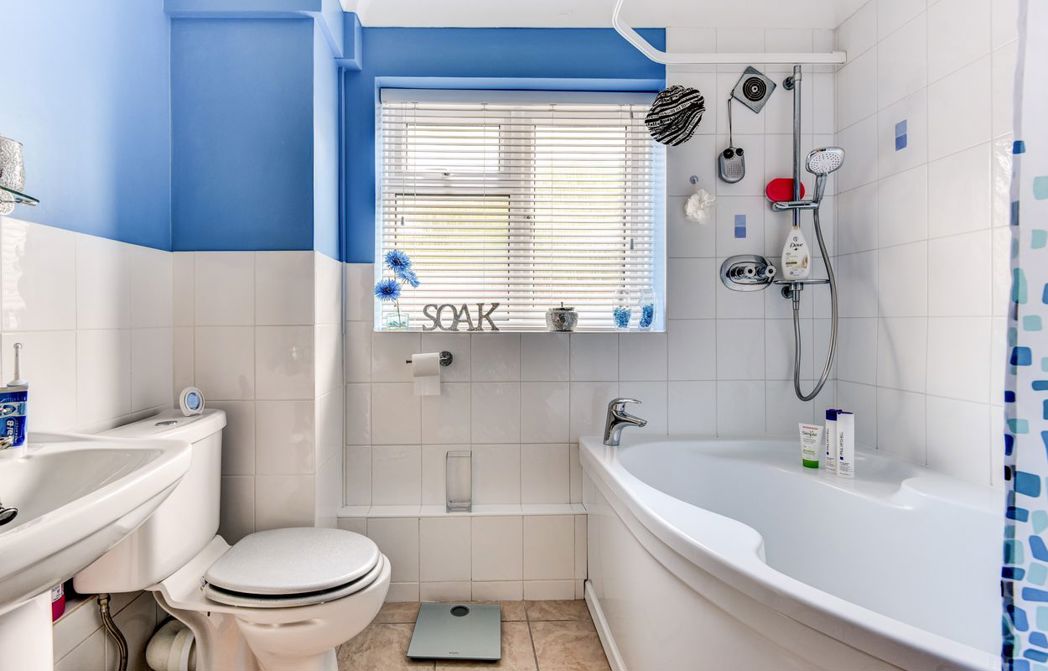 Property image 10 of 13
