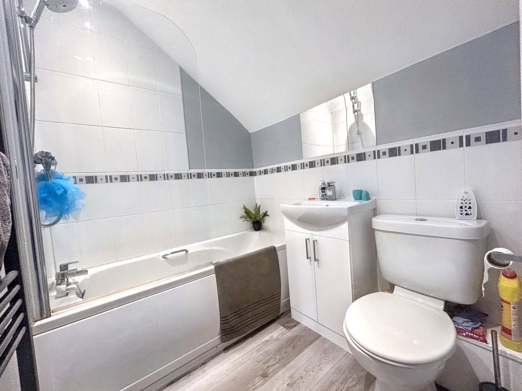 Property image 7 of 10