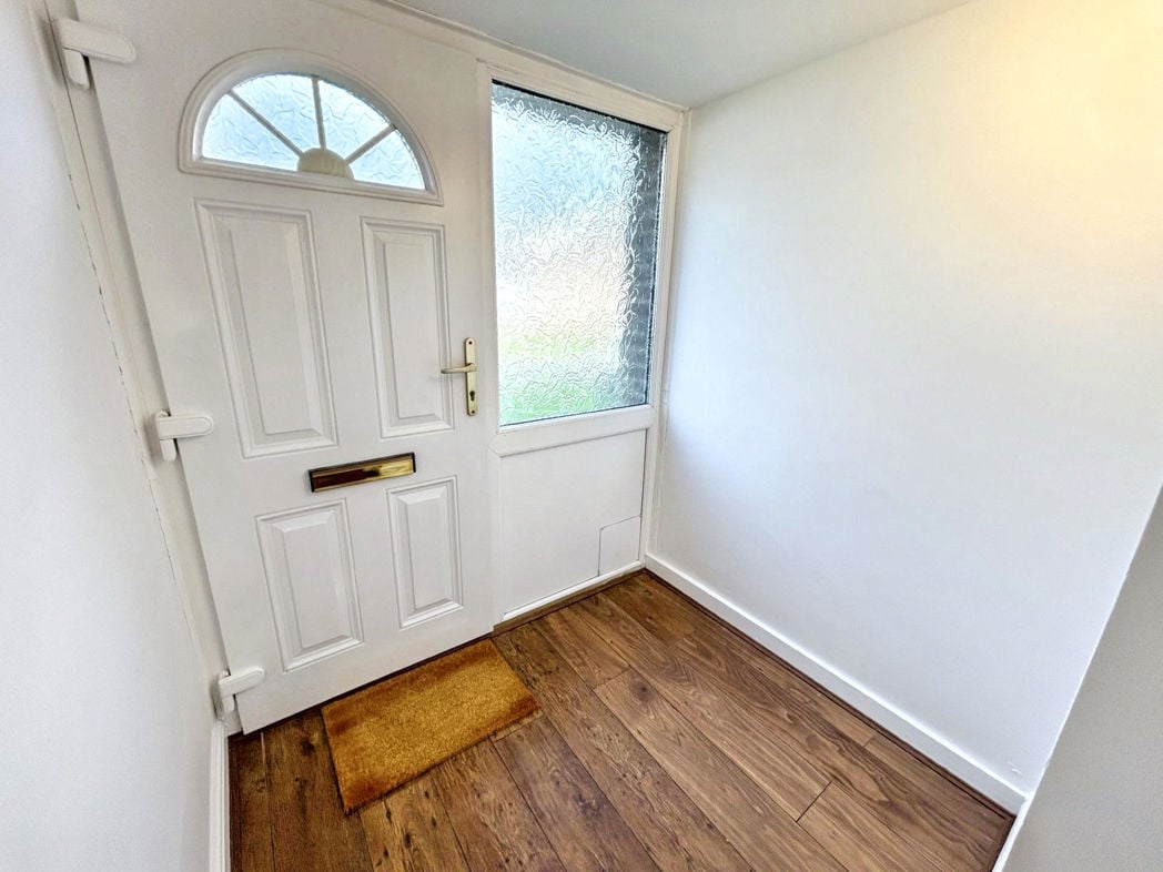 Property image 5 of 13