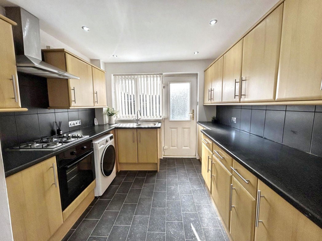 Property image 3 of 13