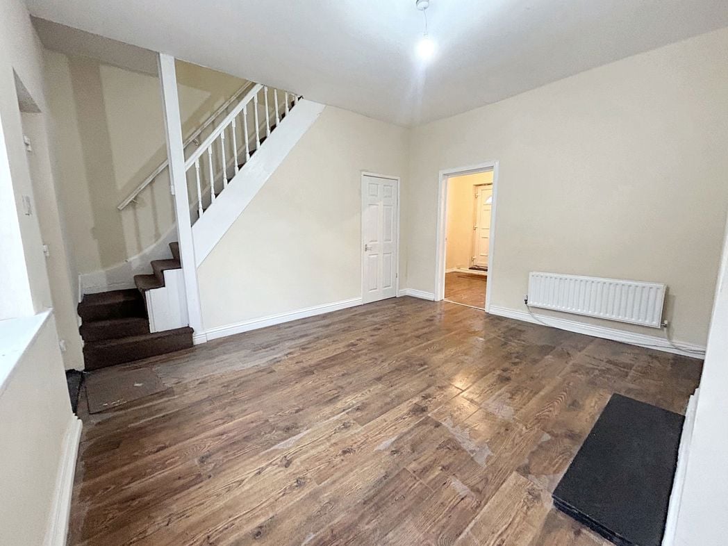 Property image 4 of 13