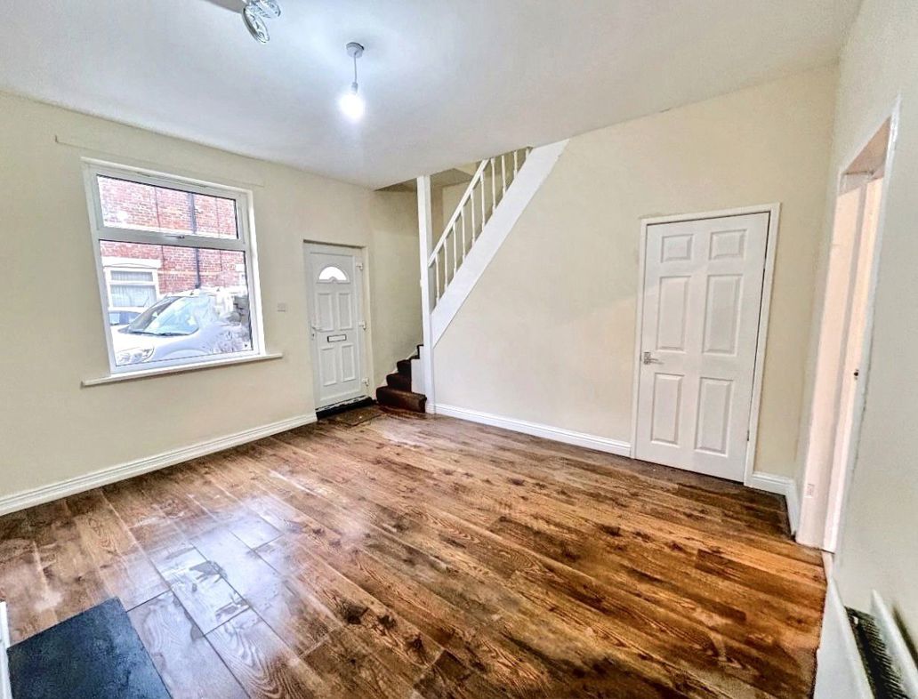 Property image 3 of 13