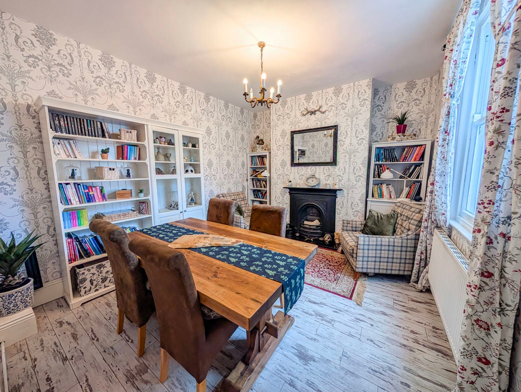 Property image 4 of 22