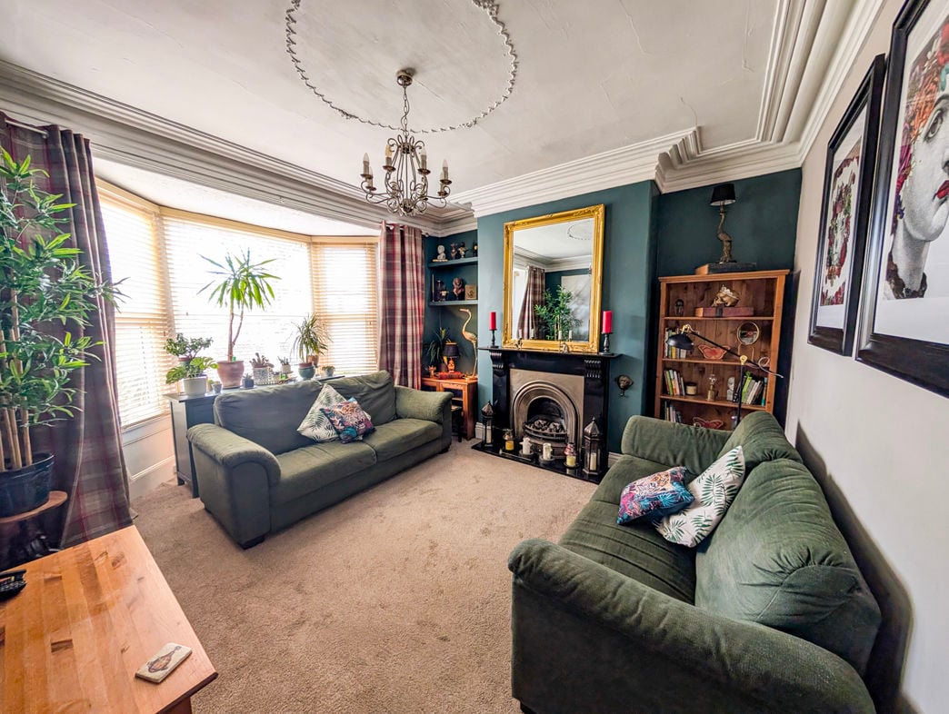 Property image 2 of 22