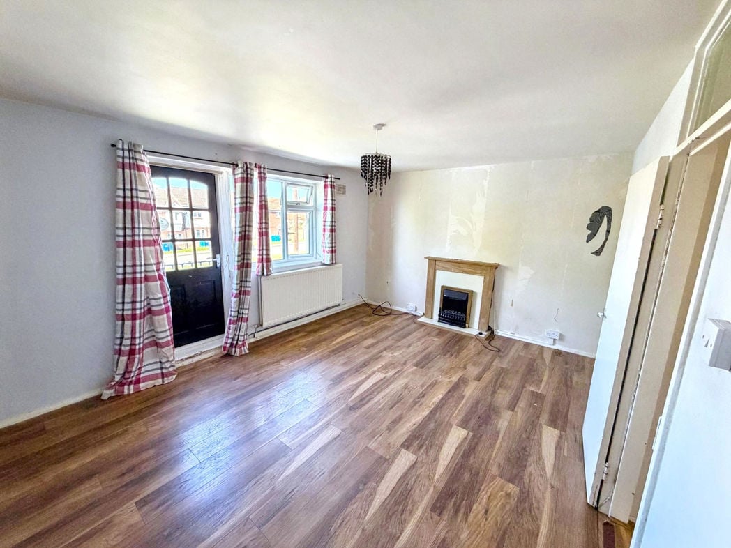 Property image 3 of 15