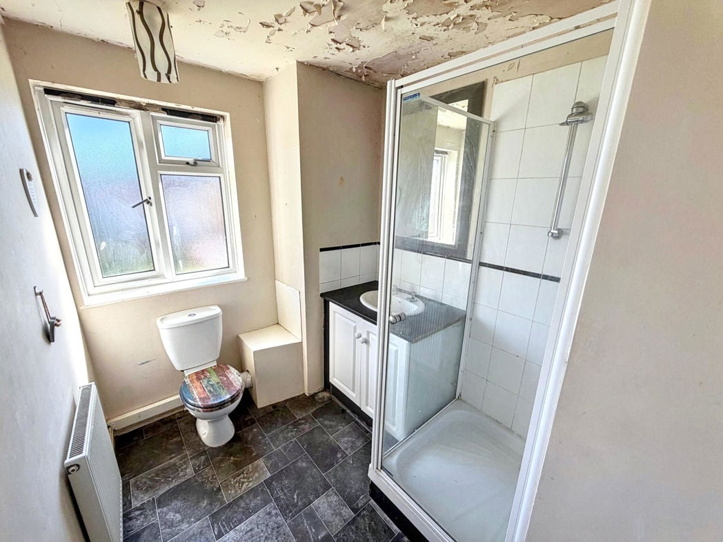 Property image 7 of 15