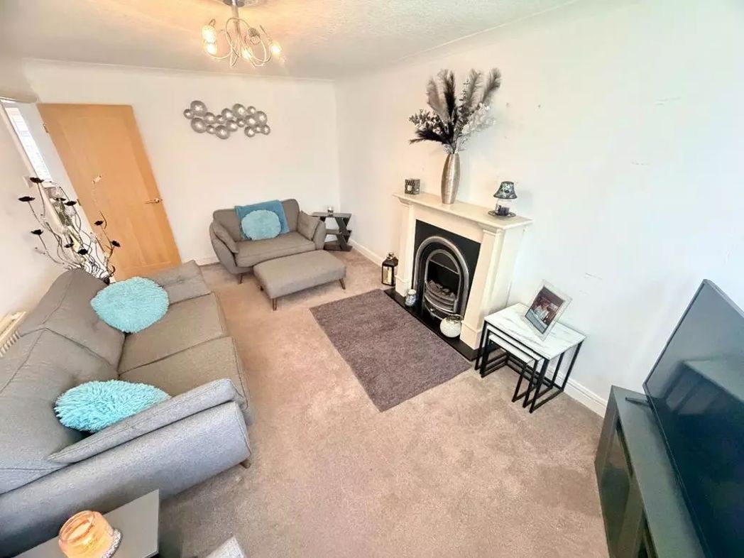 Property image 3 of 30