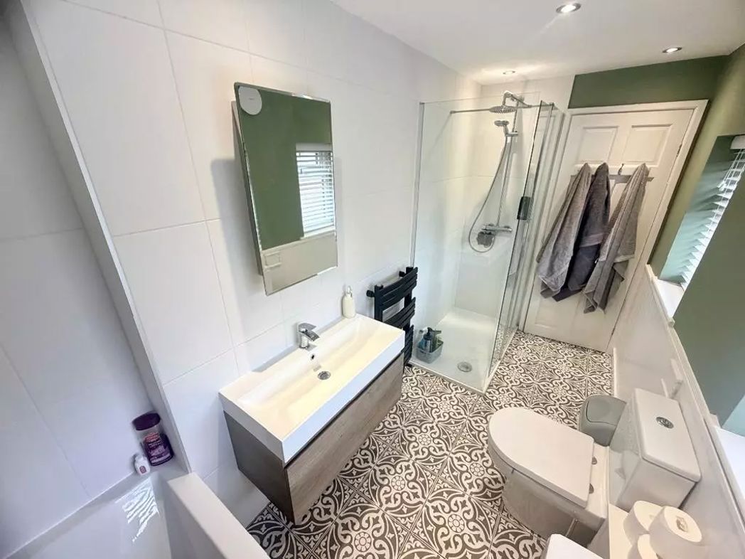 Property image 21 of 30
