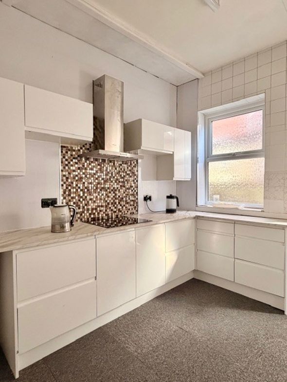 Property image 7 of 21