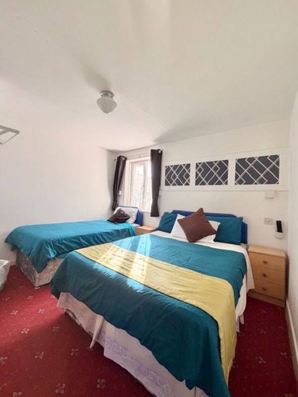 Property image 12 of 21
