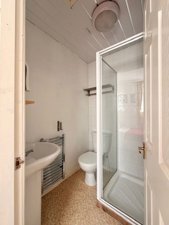 Property image 20 of 21