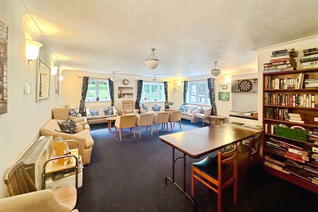 Property image 3 of 8