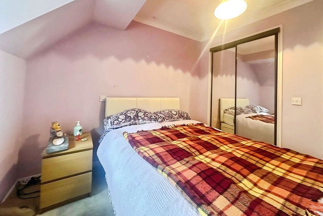 Property image 6 of 8