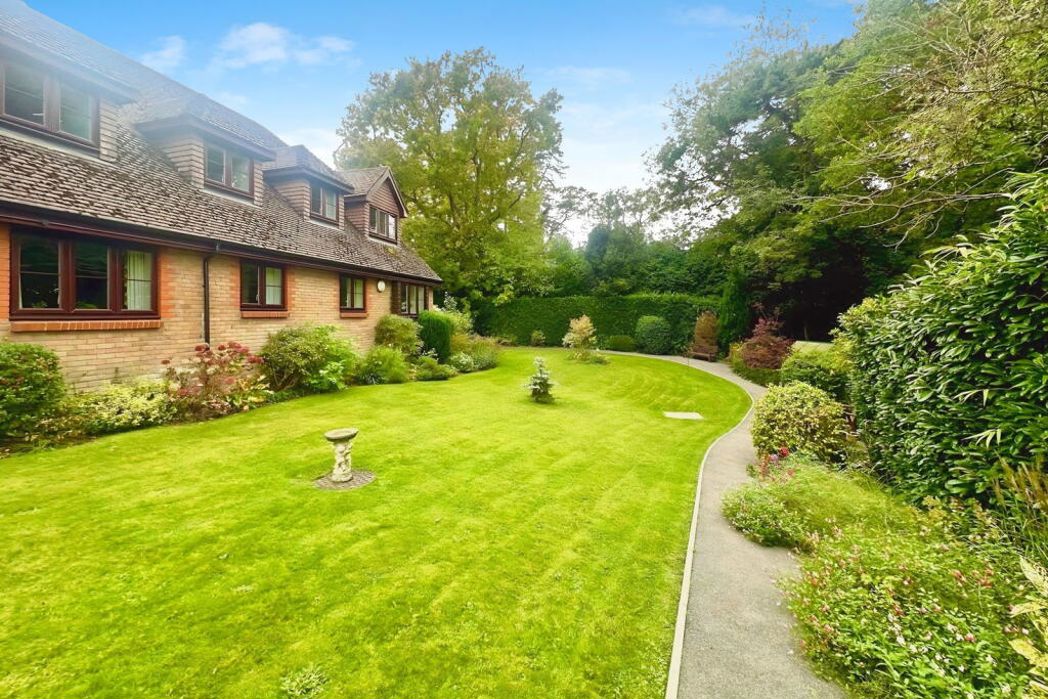Property image 8 of 8