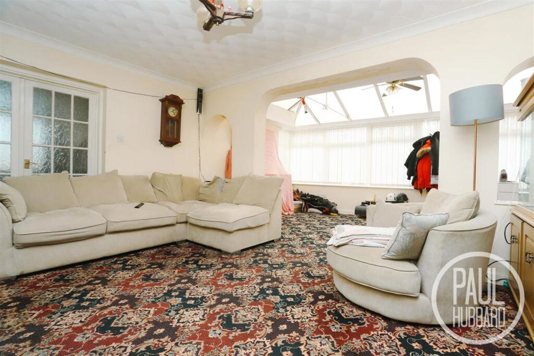Property image 3 of 16