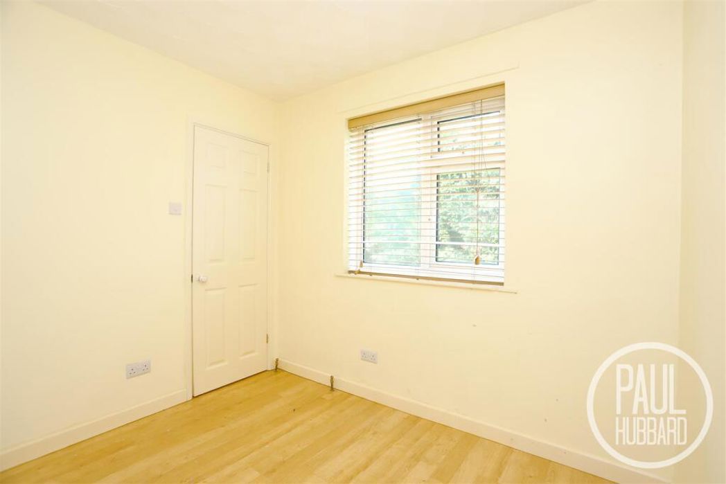 Property image 13 of 20