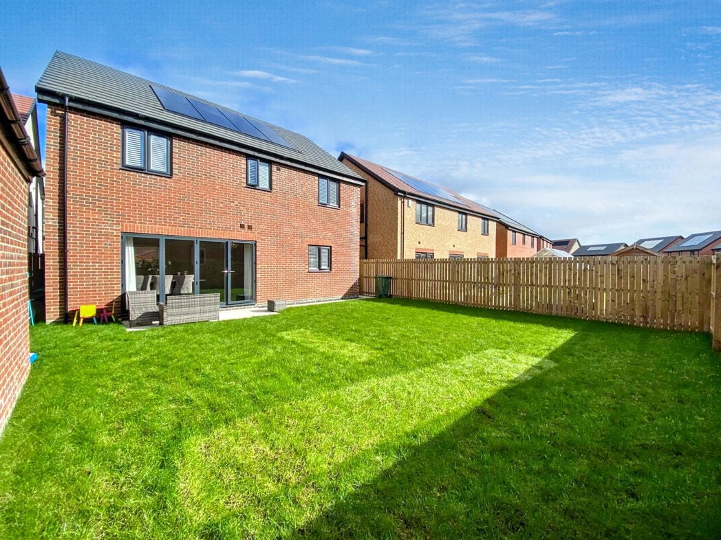 Property image 4 of 29