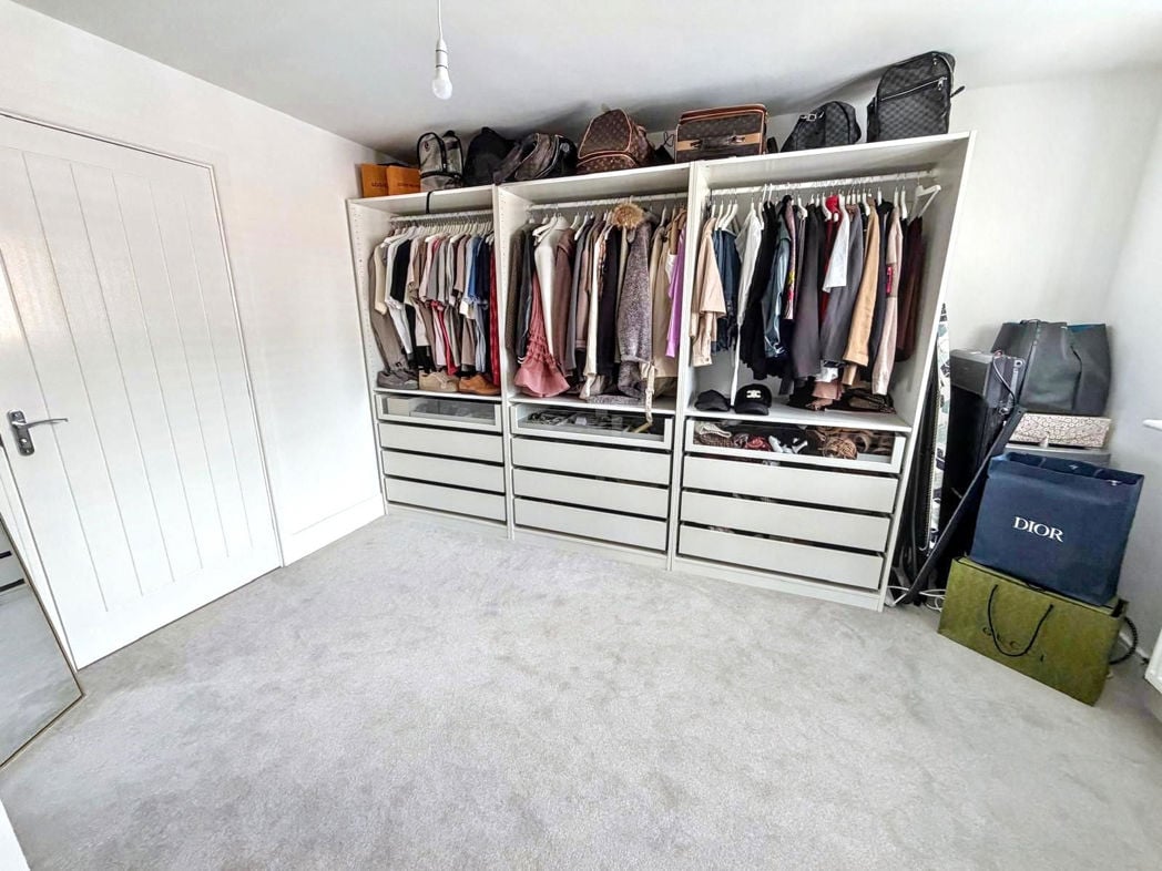 Property image 24 of 29