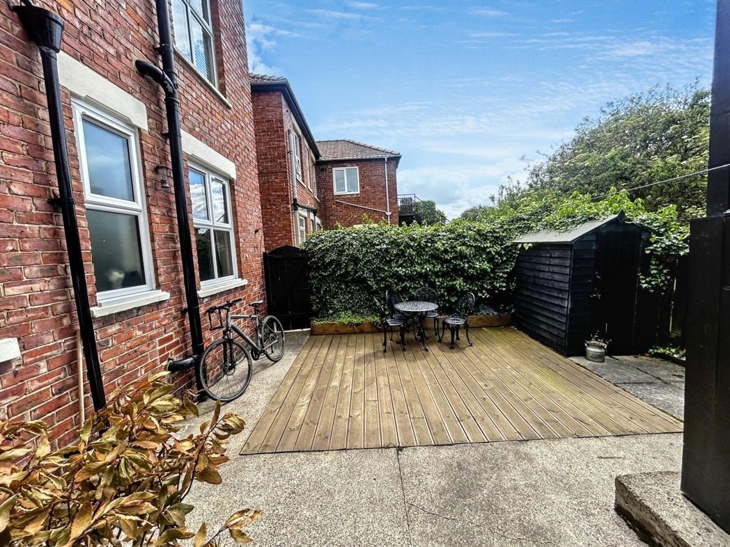 Property image 12 of 13
