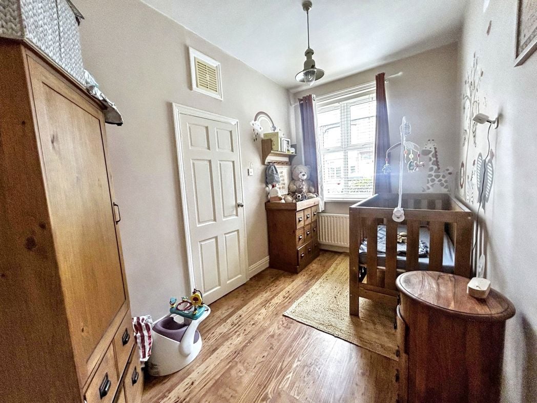 Property image 10 of 13