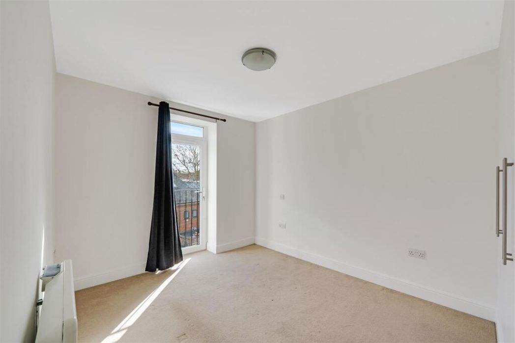 Property image 5 of 7