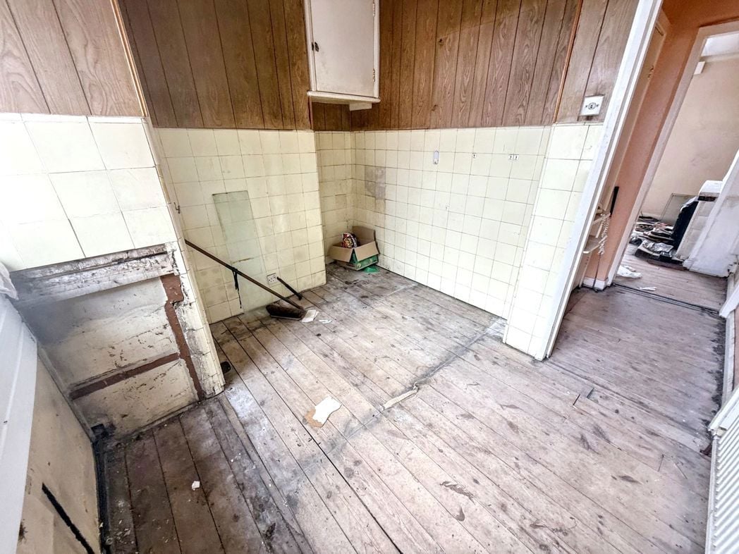 Property image 2 of 10