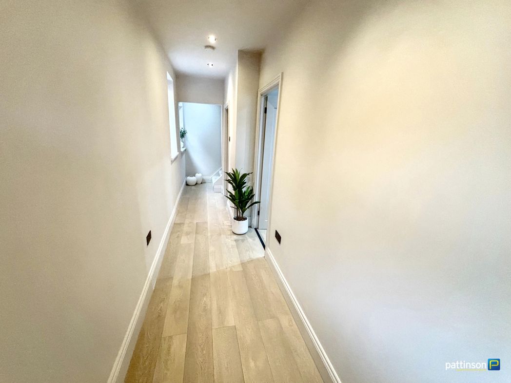 Property image 4 of 24