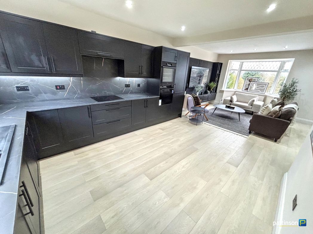 Property image 9 of 24