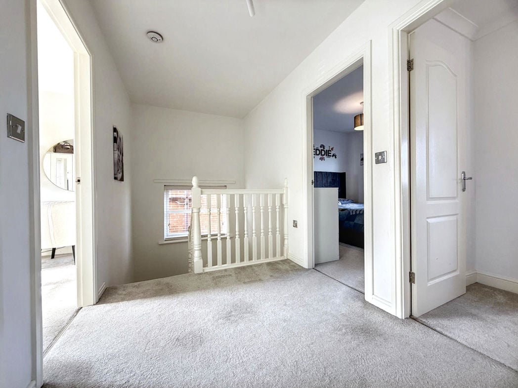 Property image 15 of 29
