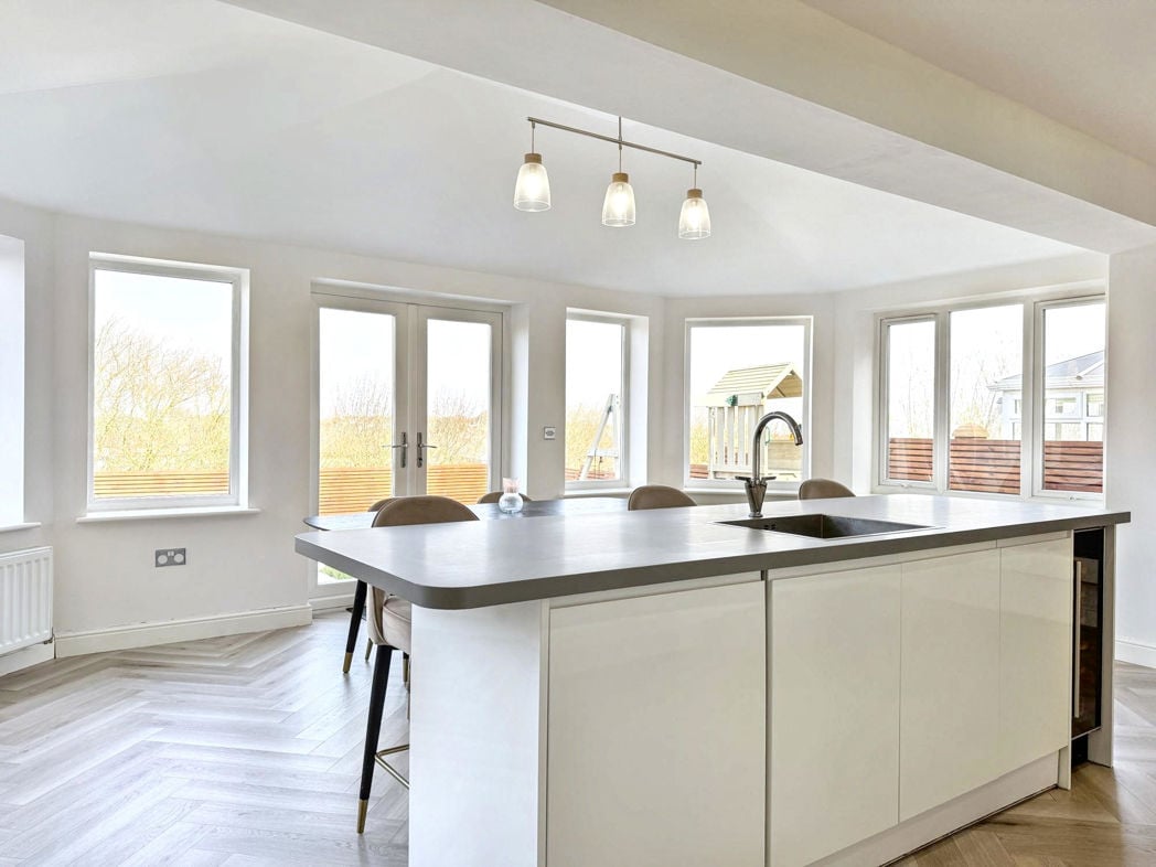 Property image 12 of 29