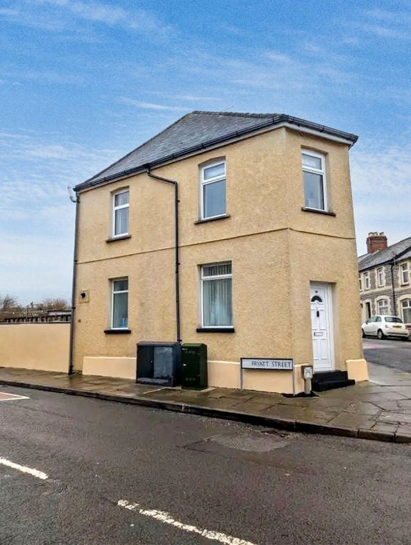 Property image 1 of 8