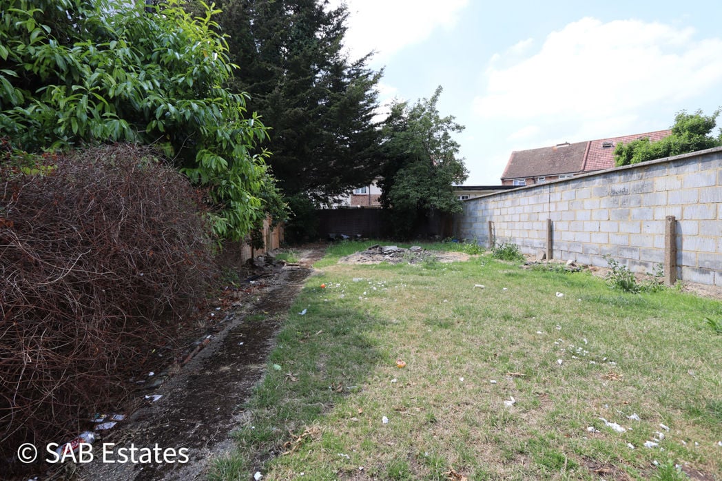 Property image 3 of 18