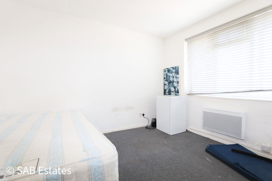 Property image 10 of 18